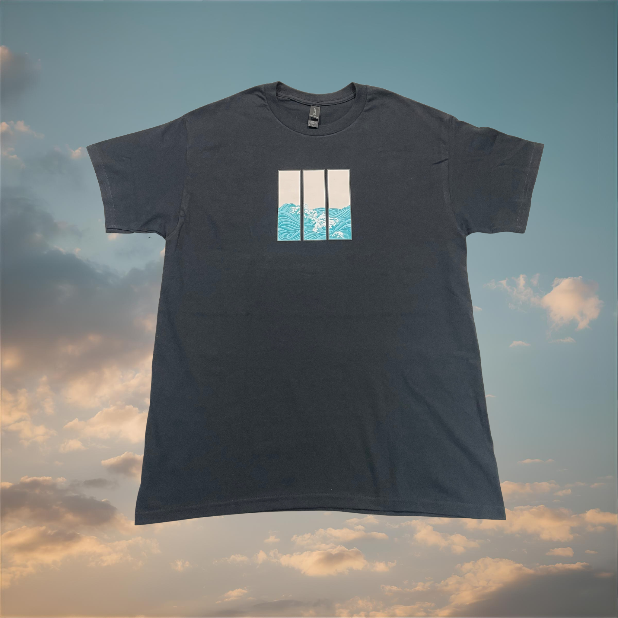 3 Split Waves Graphic Shirt